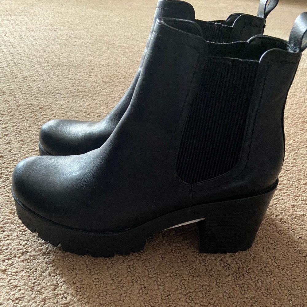 Design lab platform shoes